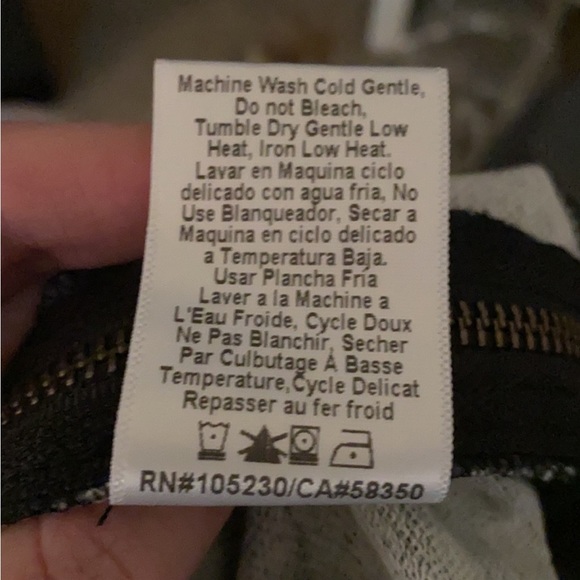 Current/Elliot The Stadium Zip Sweatshirt in Distressed Black Camo size medium - Picture 10 of 11